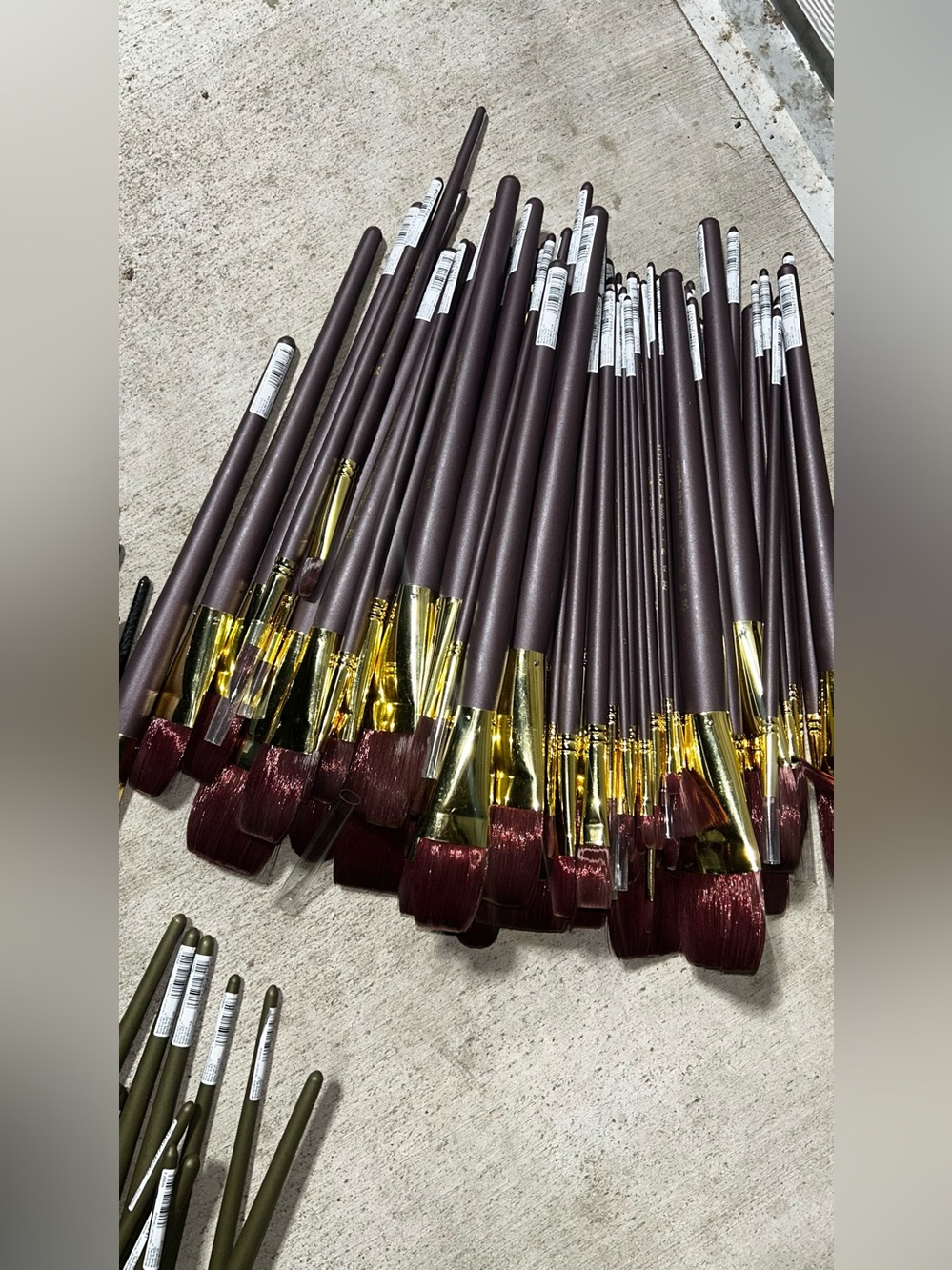 Royal and Langnickel oil/acrylic brushes